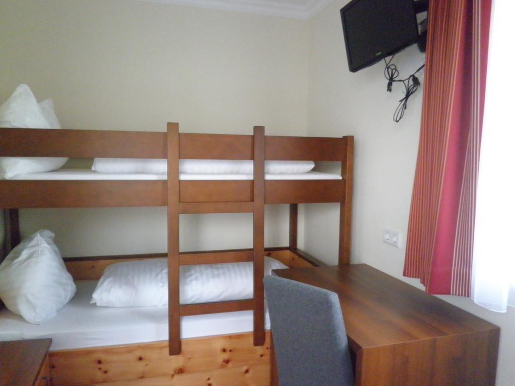 Hotel Erlebniswelt Stocker Шладминг Номер фото